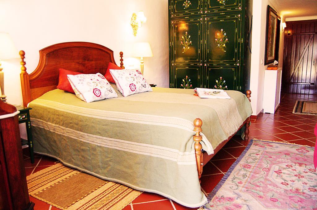 Hotel Monte do Laranjal Monsaraz Habitación foto